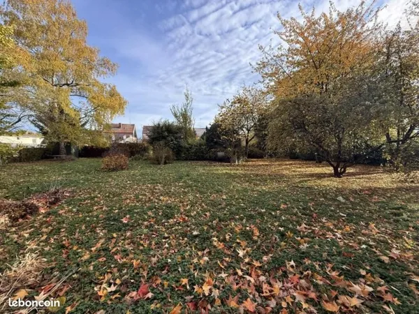 Terrain 1807 m² PROUVY