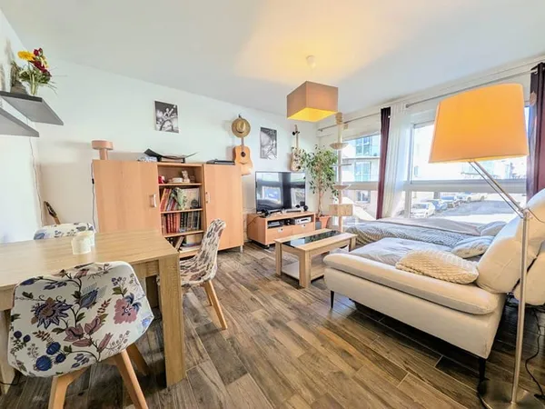 Appartement Aurillac - 2 chambres - 67 m2 - Balcon - Garage - Cave - Parking