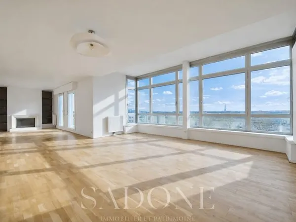 Appartement Suresnes 5 pièce(s) - 136 m² + Terrasse 70m² vue Tour Eiffel