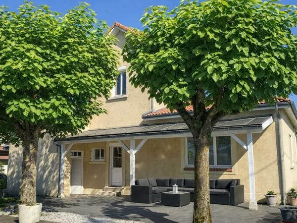 À 15 minutes de Bazas Superbe Maison Arcachonnaise de 164 m2