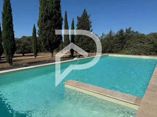 VILLA TYPE 3 DE 86m2 AU CALME TERRASSE PRIVATIVE ET PISCINE COMMUNE