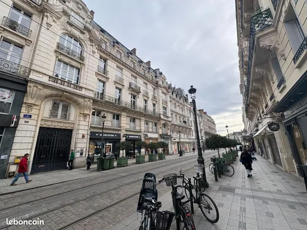 Bureaux 78 m²