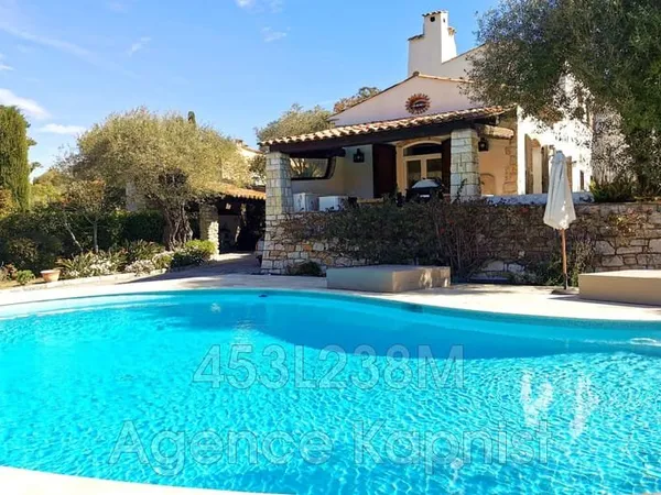 Maison 180 m²