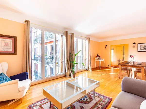Loue appartement meublé 65m² - Neuilly-sur-Sein - Boulevard du Château