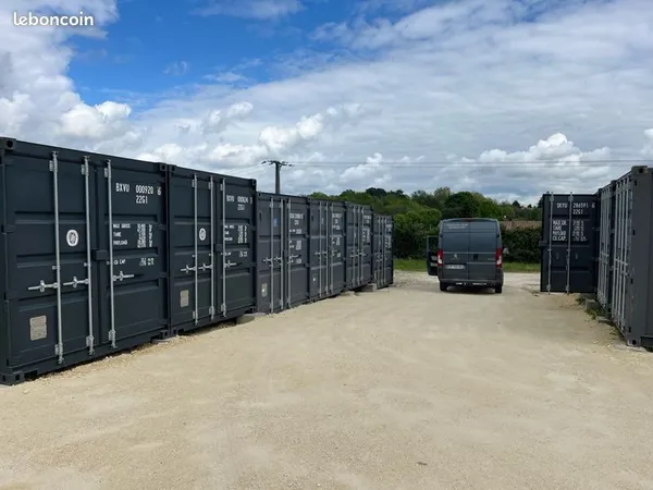 Location box containers