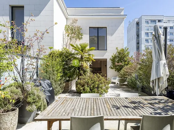 CLICHY - 4 PIECES DUPLEX DERNIER ETAGE / TERRASSES - 800 000€ FAI