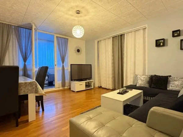 Appartement 70m2 - 2 ou 3 Chambres - Double loggia