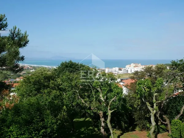 A vendre - Appartement Biarritz 2 pièce(s) 47 m2 - Place de parking et cave .