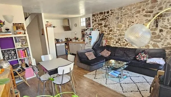 La seyne centre , rue calme, maison 3 chambre à rénover