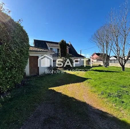 Maison 8 pièces 210 m²