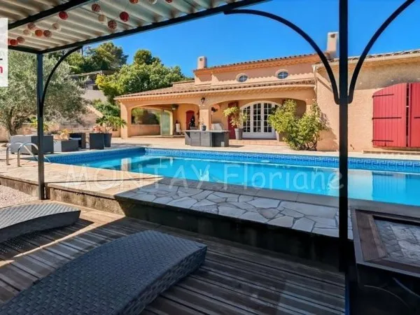 Maison de luxe 5 pièces 144 m²
