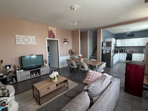 Maison 5 pièces 130 m²