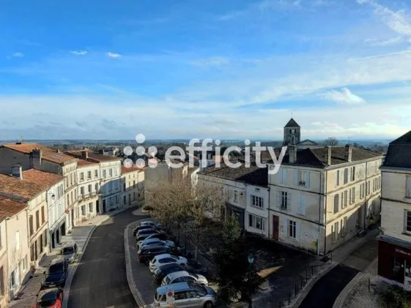 Maison Vente Barbezieux-Saint-Hilaire 6p 179m² 160500€