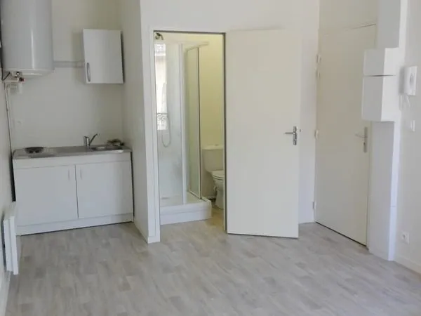 Location appartement médiathèque