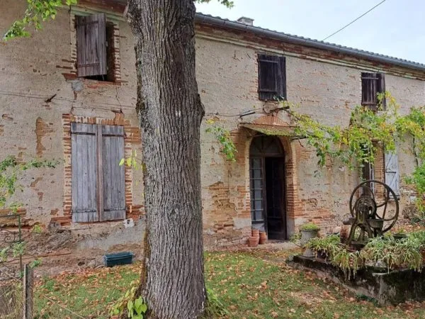 Maison 4 pièces 304 m²
