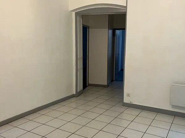 Appartement T3 à louer - Centre-ville de Dun-sur-Auron