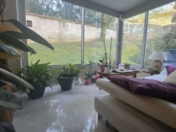 Vends T5 - 125m² - Créteil 94000