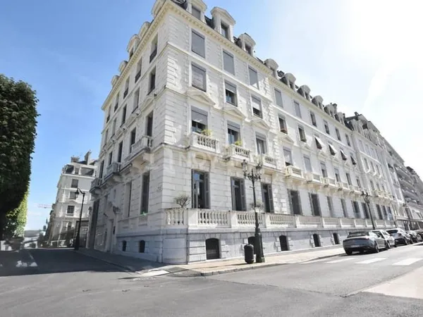Bureaux 7 pièces