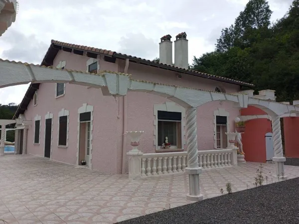 Villa 7 pièces 175 m²