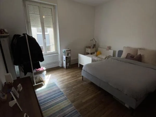Bel appartement 2e étage type F2