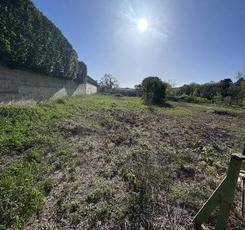 Terrain constructible 4278 m²