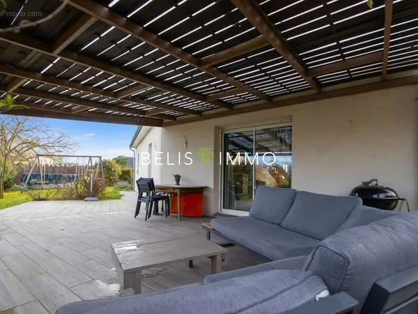 Maison 7 pièces 145 m²