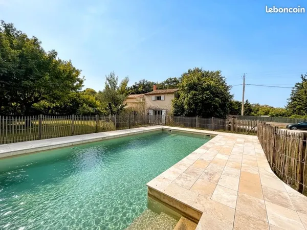Maison 5 pièces 180 m²