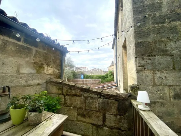 Appartement 2 pièces 101 m²