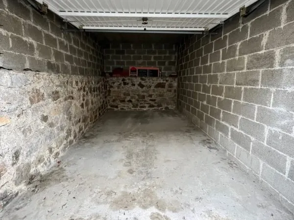 Garage 13 impasse d'Ambazac