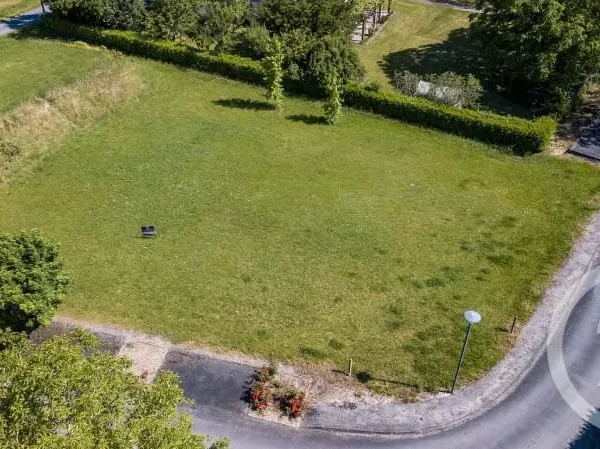 Terrain à bâtir 1572 m²