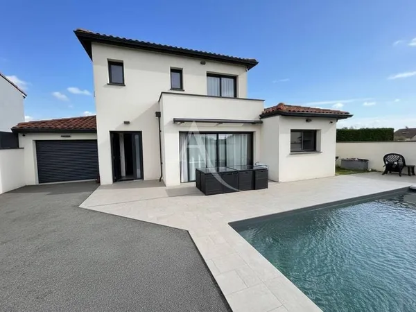 Maison 5 pièces 135 m²