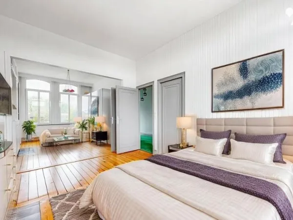 Appartement 5 pièces 168 m²