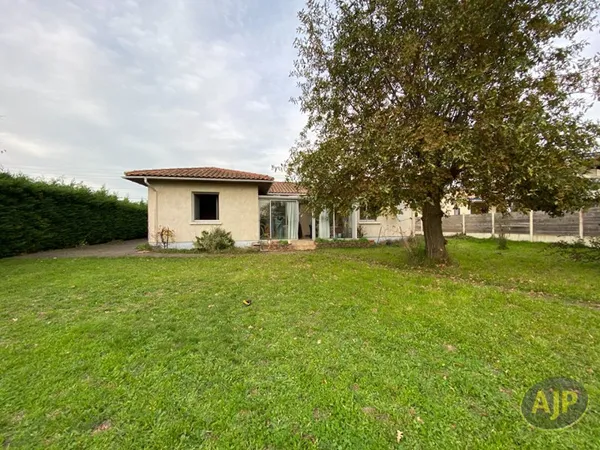 MAISON T5 Avec Dépendance et Atelier