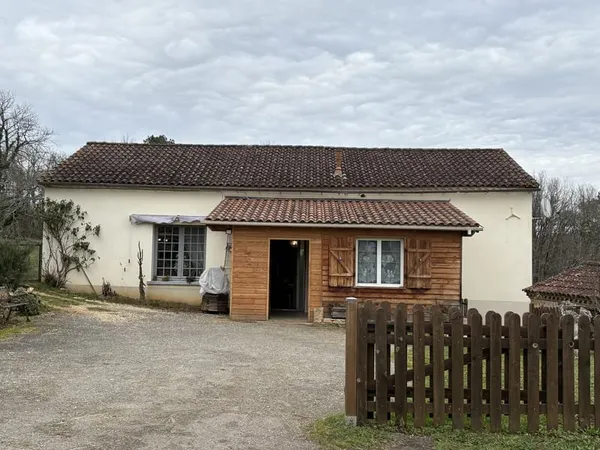 Magnifique corps de ferme en pierre avec vue imprenable Lo
