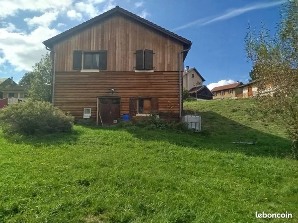 Maison bord de rivière