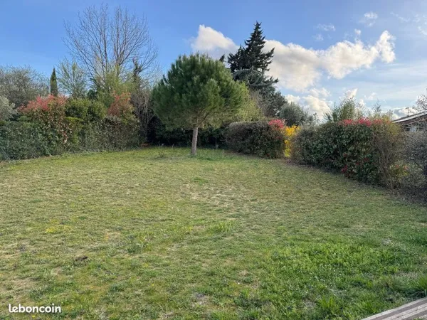 MONTRABE CENTRE -T5 - 700m2 terrain - Garage