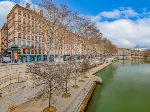 Lyon 1er - Quai de Saône - Charme de l'ancien - Appartement de caractère