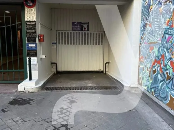 Parking 12 m²