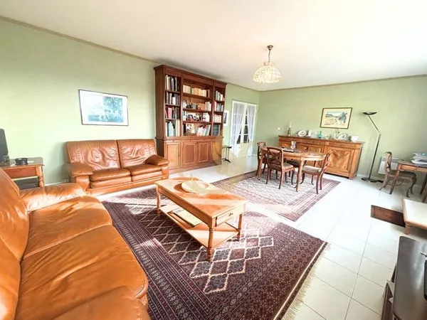 Appartement 5 pièces 103 m²
