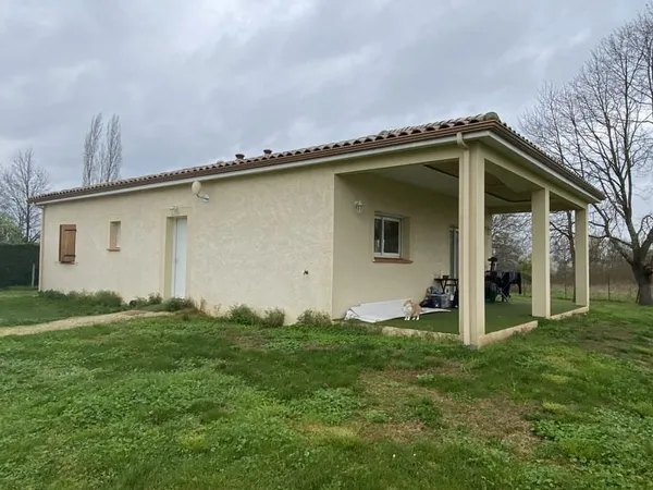 Maison T4 louée Idéal investisseur 92 m2 sur 1200 m2 de