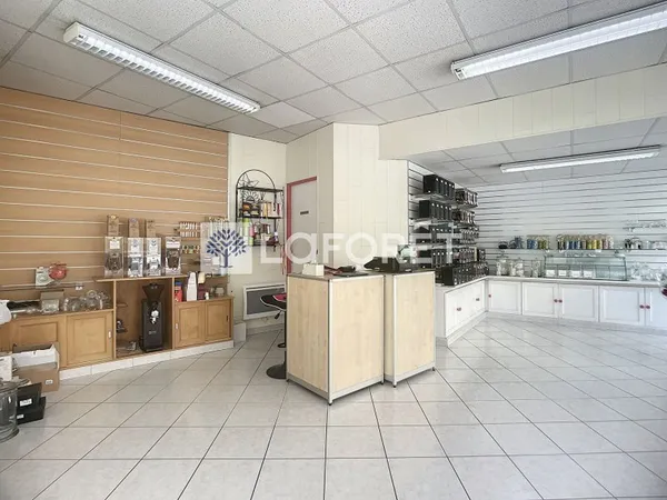 Local commercial 44 m²