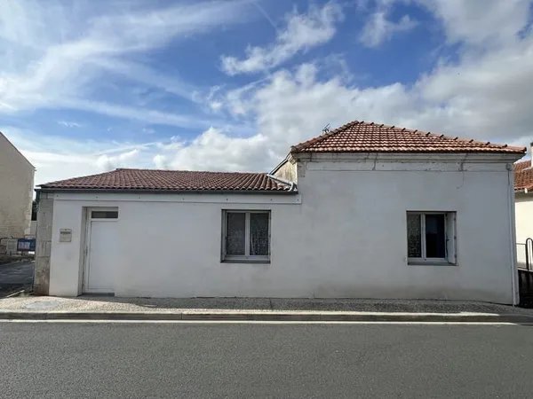 Maison de 145 m2 à Saint-Just-Luzac