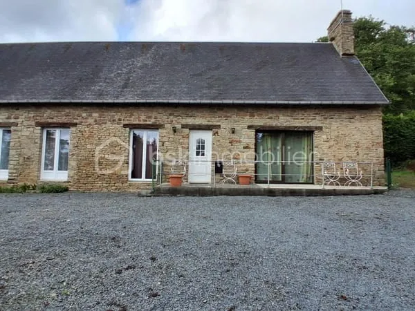 maison à Landelles et Coupigny. Prix: 128000€