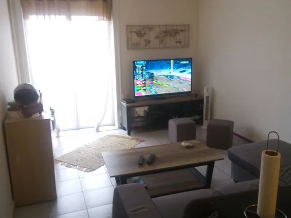Loue studio meublé