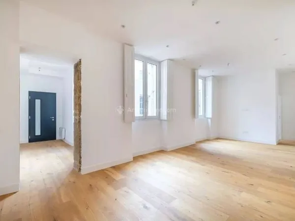 Appartement 4 pièces 81 m²