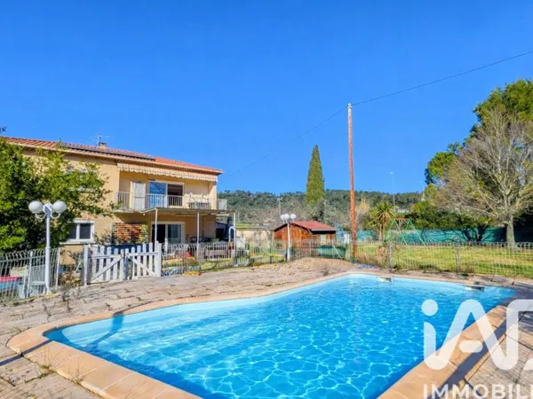 Maison 4 pièces 180 m²