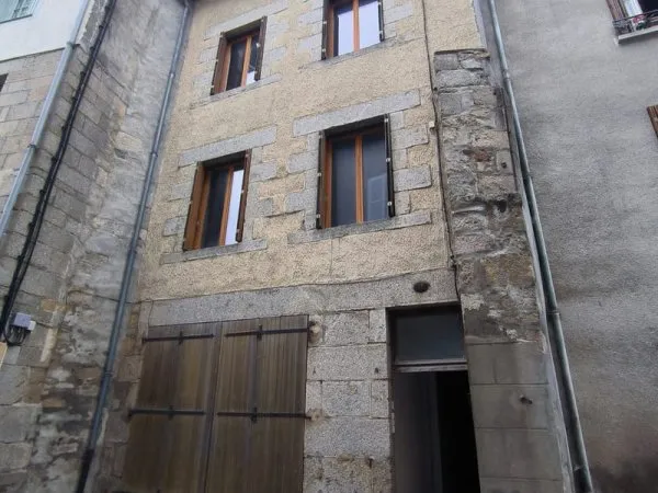 Immeuble à vendre Saint-Léonard-de-Noblat