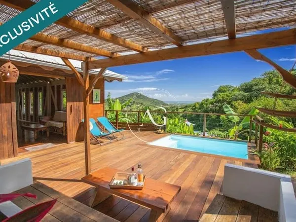 Maison 10 pièces 285 m²