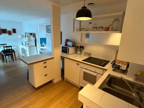 Location T2 meublé - Talence - 43 m² - Proche tramway - 850 / mois