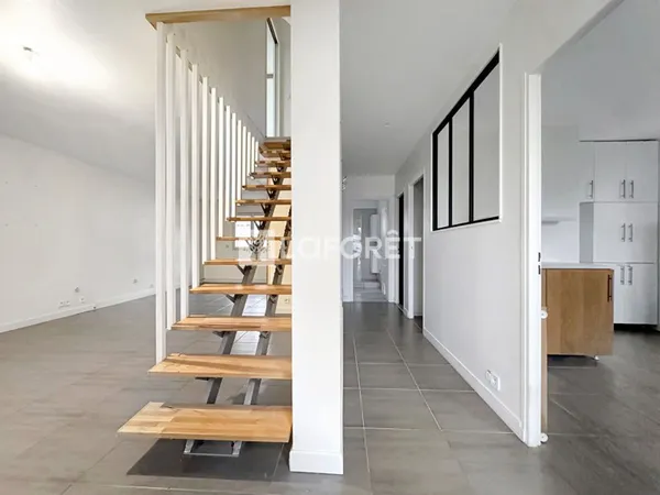Maison 5 pièces 110 m²